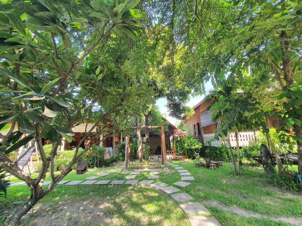 Phum Khmer Lodge - Village Cambodian Eco-Lodge Сиемрип Экстерьер фото