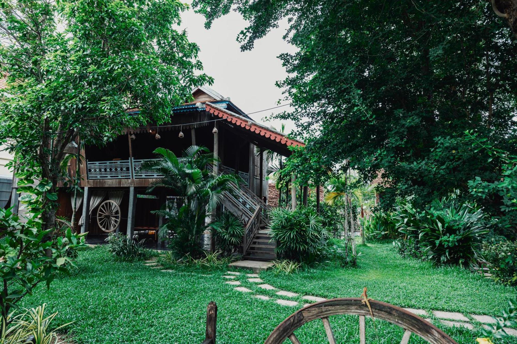 Phum Khmer Lodge - Village Cambodian Eco-Lodge Сиемрип Экстерьер фото